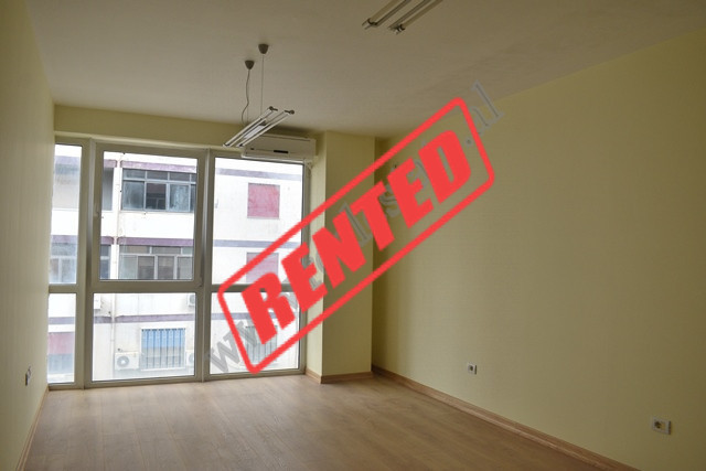 An office space is available for rent in Ismail Qemali Street in Tirana.&nbsp;
The space is situate